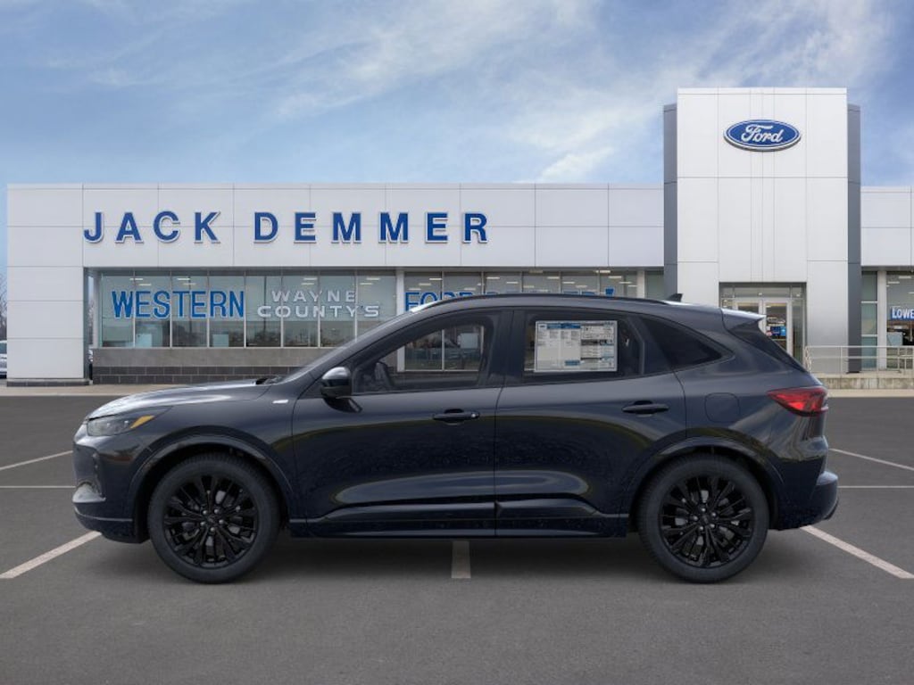 New 2026 Ford Escape ST-Line Elite SUV