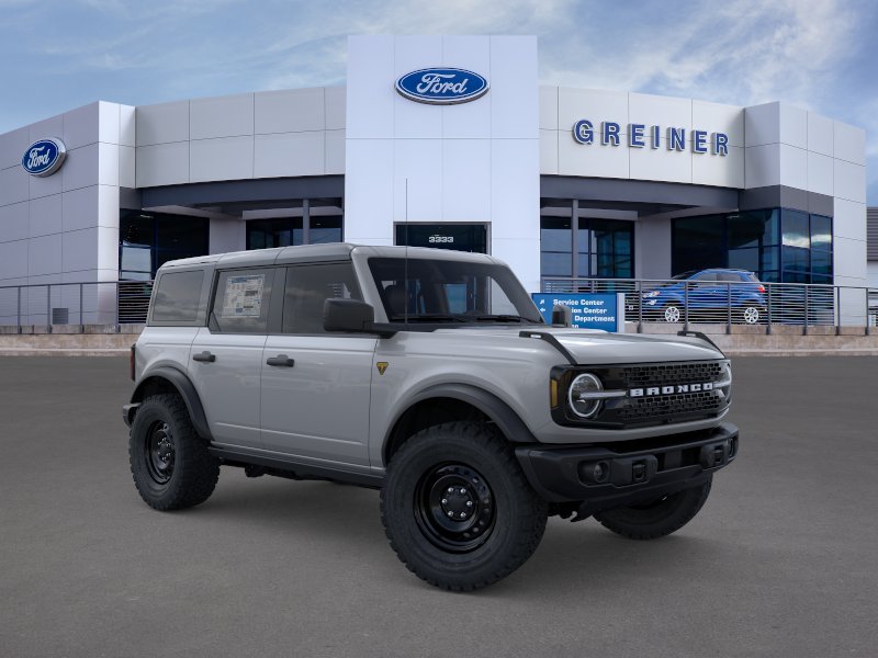 Thumbnail: 2026 Ford Bronco - 32