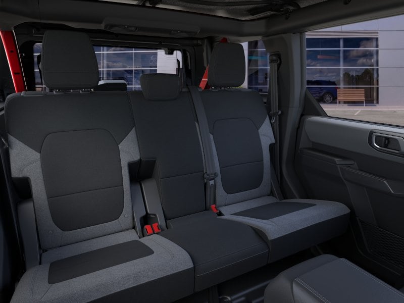 2025 Ford Bronco 4-Door Base - Photo 11