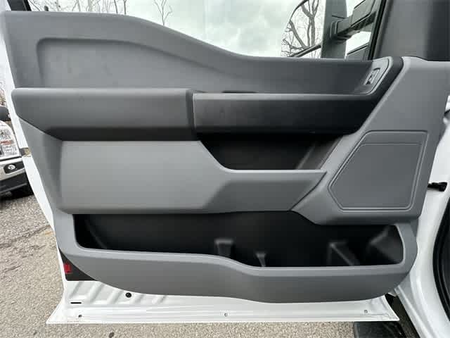 Thumbnail: 2025 Ford Econoline - 43