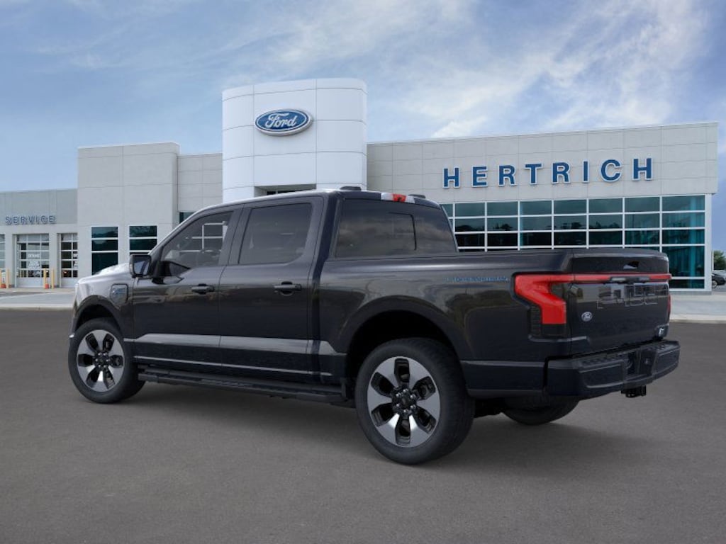 New 2025 Ford F-150 Lightning Platinum 4WD Supercrew 5.5 Box 4WD SuperCrew 5.5 Box