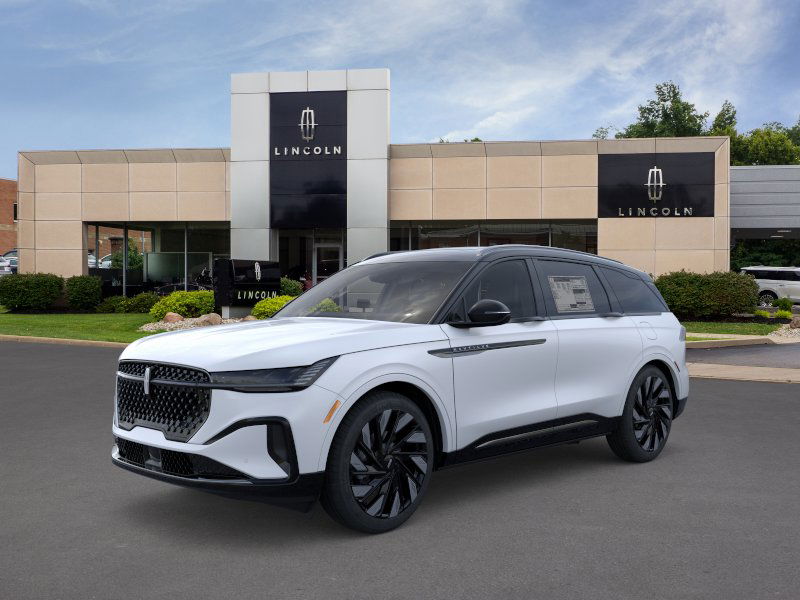 2025 Lincoln Nautilus Reserve photo 2