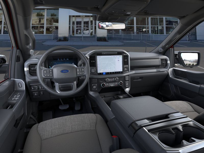 2025 Ford F-150 XLT - Photo 31