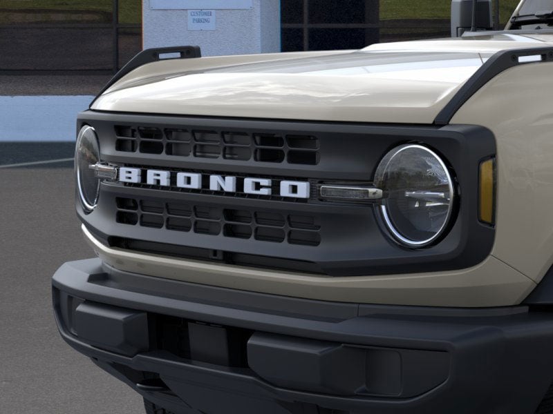 2025 Ford Bronco 4-Door Base - Photo 19