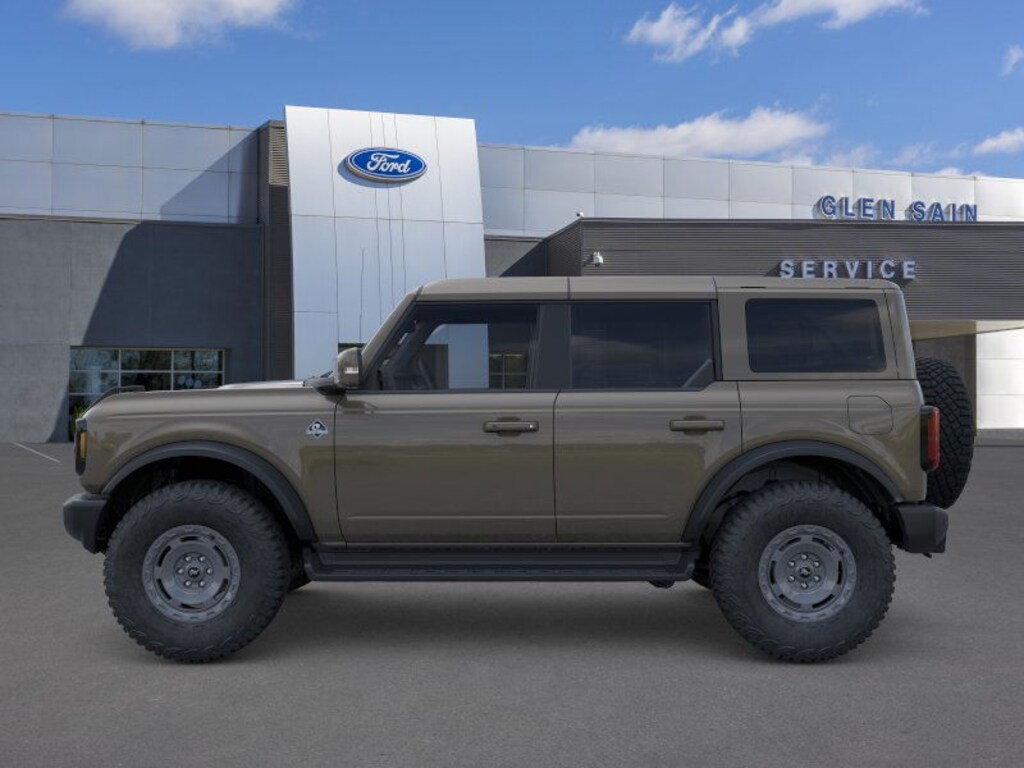 New 2025 Ford Bronco Outer Banks SUV