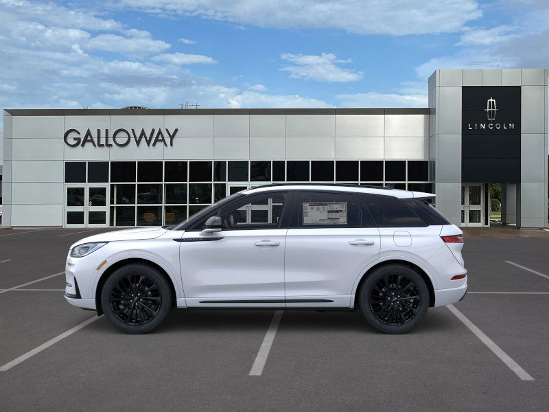 2025 Lincoln Corsair Premiere photo 3
