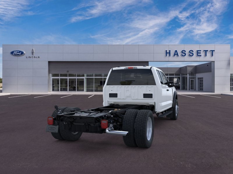 2025 Ford F-550 Super Duty Chassis Cab XL - Photo 33