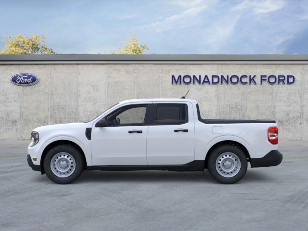 New 2025 Ford Maverick XL TRUCK