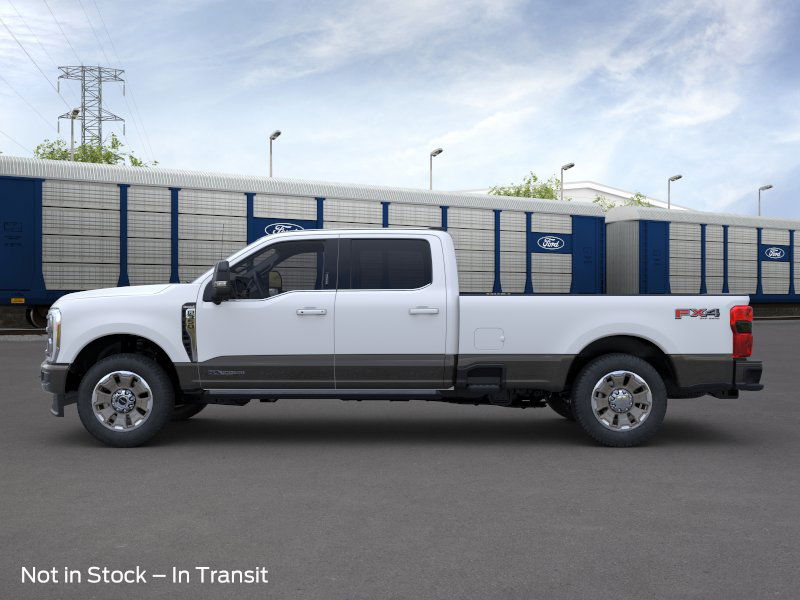 2025 Ford F-350 King Ranch photo 3