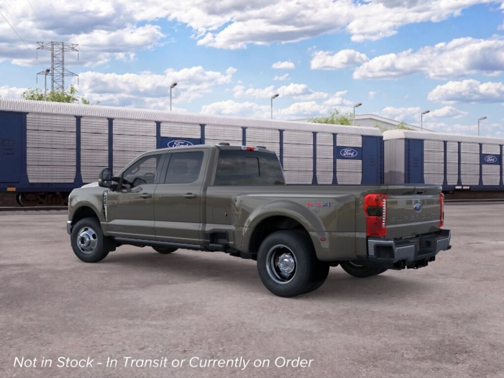 New 2026 Ford Super Duty F-350® Lariat® TRUCK