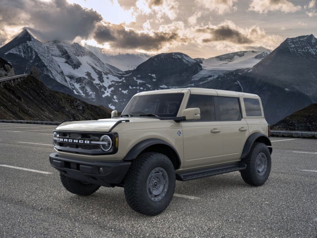 New 2025 Ford Bronco Outer Banks SUV
