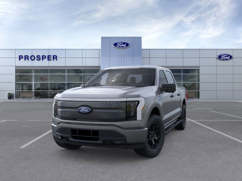 2025 Ford F-150 XLT photo 2