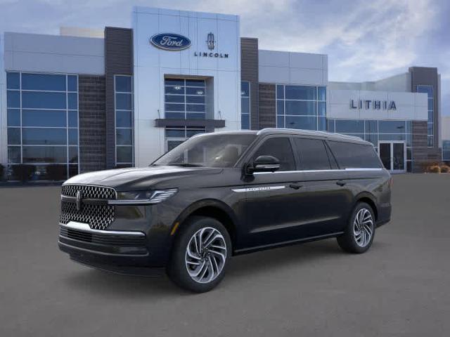 Thumbnail: 2025 Lincoln Navigator L - 24