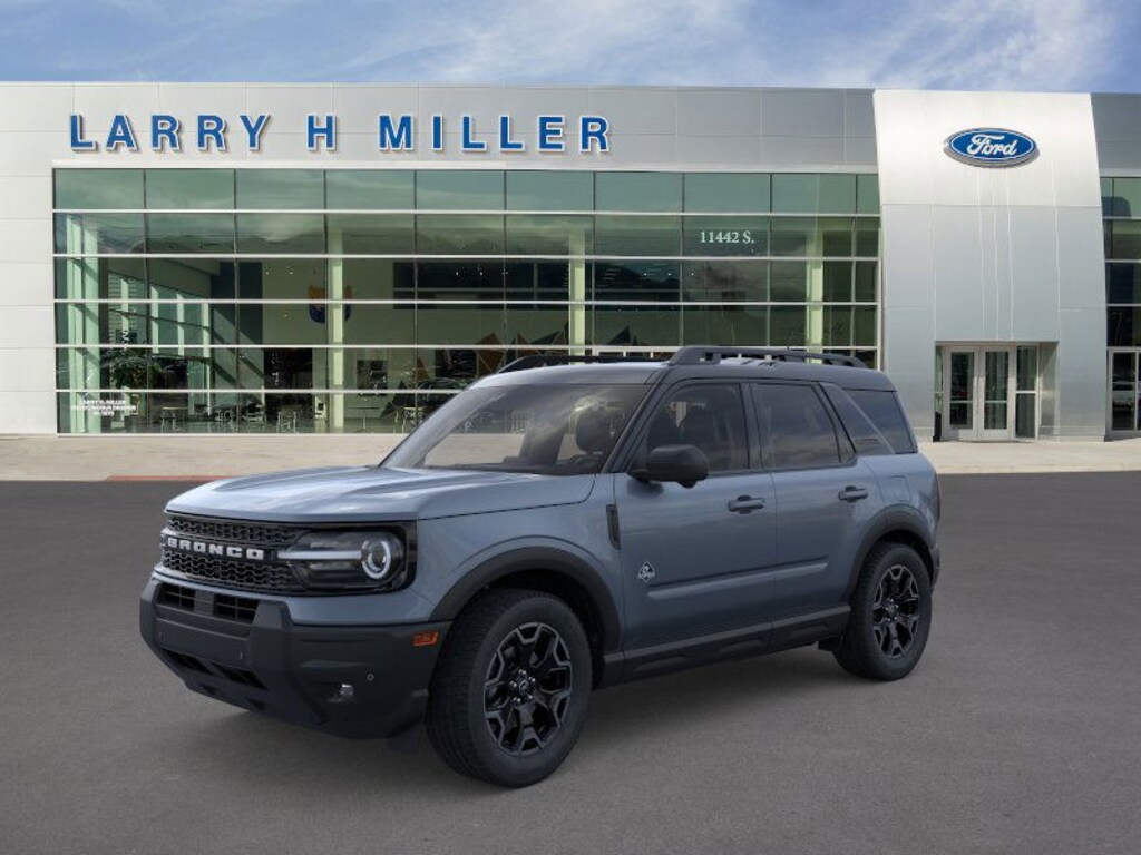 New 2025 Ford Bronco Sport Outer Banks 4x4 I3 Engine