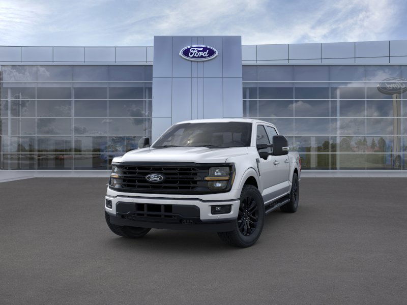 2025 Ford F-150 XLT photo 2