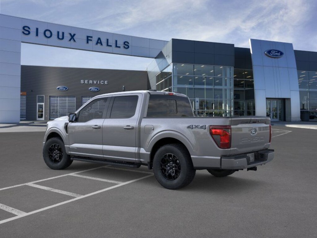 New 2025 Ford F-150 XLT Truck SuperCrew Cab