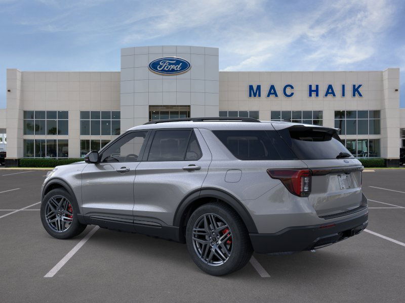 2025 Ford Explorer ST-Line photo 4