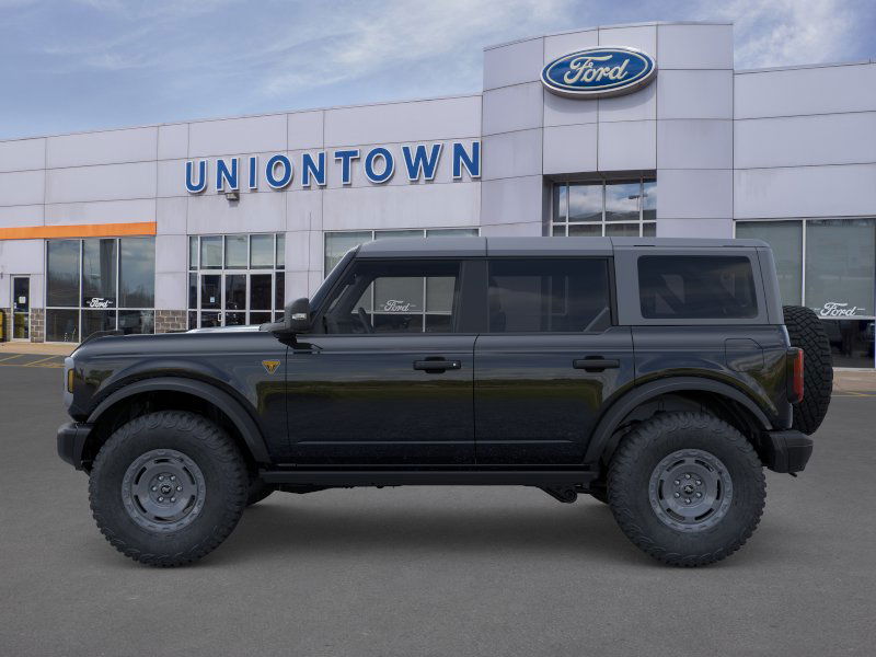 2025 Ford Bronco Badlands photo 3