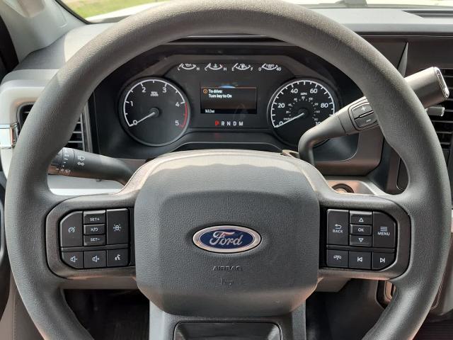 2026 Ford Super Duty F-350 SRW Chassis Cab F-350&reg; XL 4WD Crew Cab 179 WB 60 CA