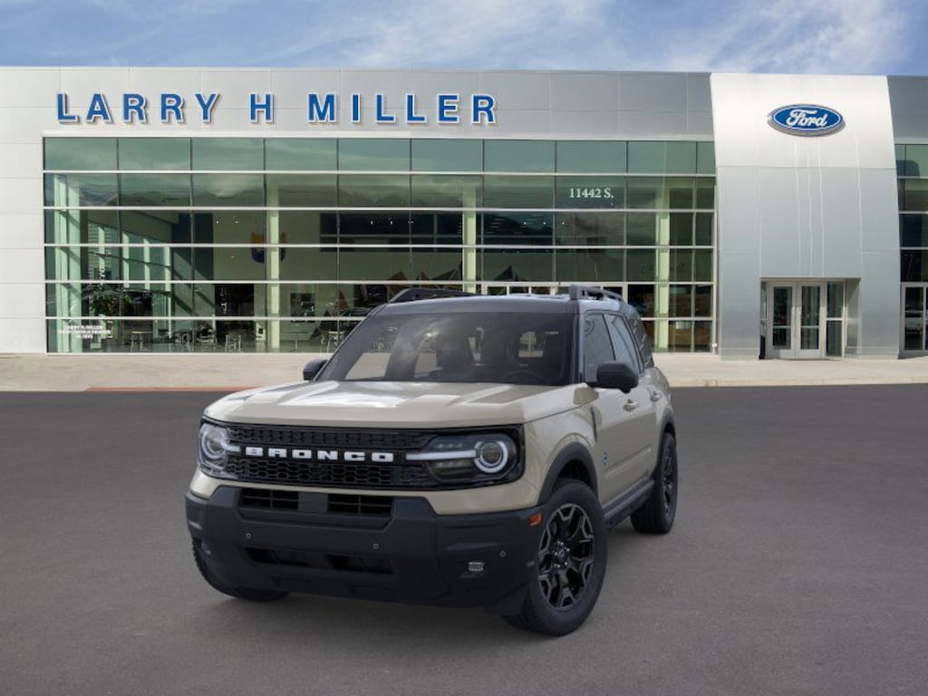 New 2025 Ford Bronco Sport Outer Banks 4x4 I3 Engine