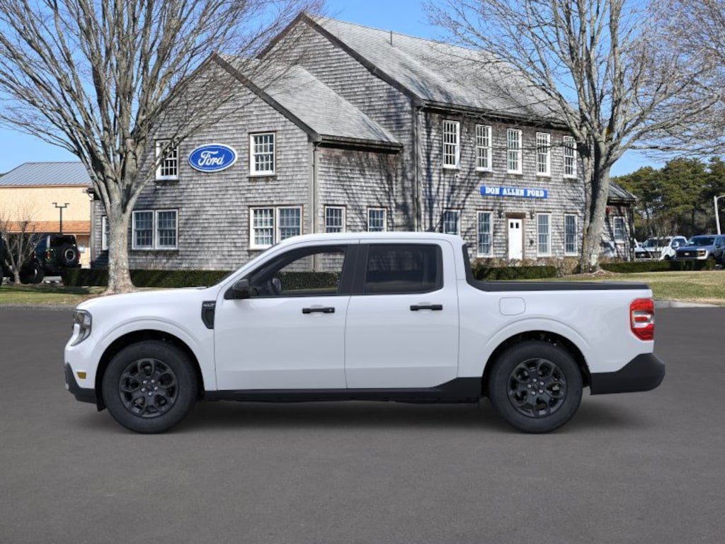 New 2025 Ford Maverick XLT Truck