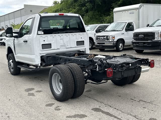 Thumbnail: 2025 Ford Econoline - 51