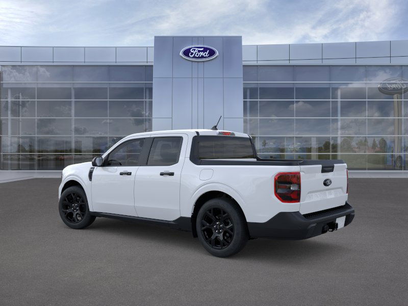2025 Ford Maverick XLT photo 2