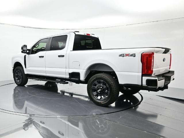 2026 Ford F-350 Super Duty Chassis Cab XL - Photo 55