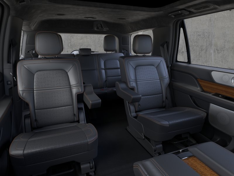 2024 Lincoln Navigator Black Label 11