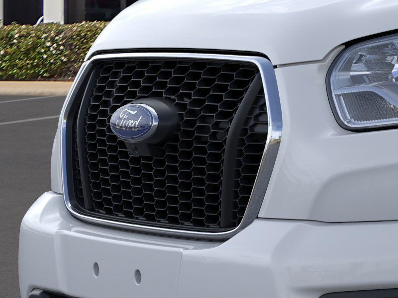 2025 Ford Transit Passenger Van XLT - Photo 44