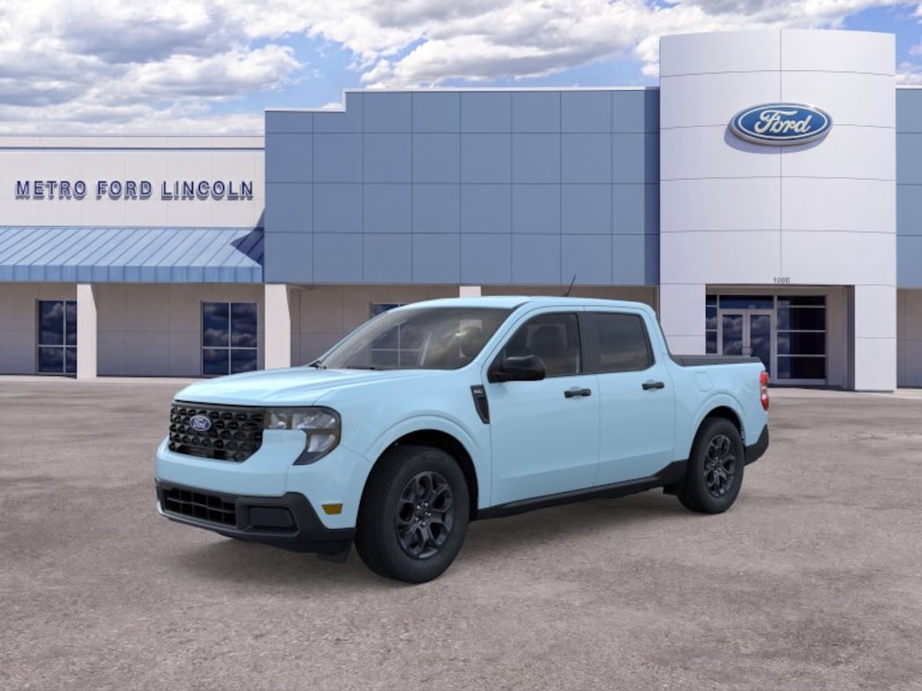 New 2026 Ford Maverick XLT SuperCrew
