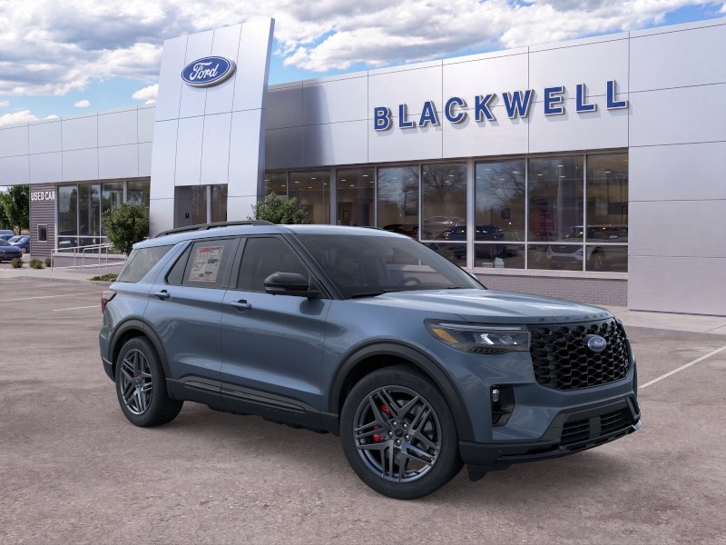2026 Ford Explorer ST - Photo 7