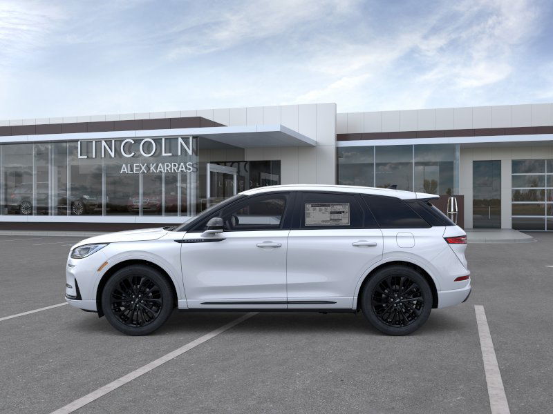 2025 Lincoln Corsair Premiere photo 3