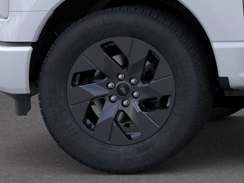 2025 Ford F-150 Lightning photo 22