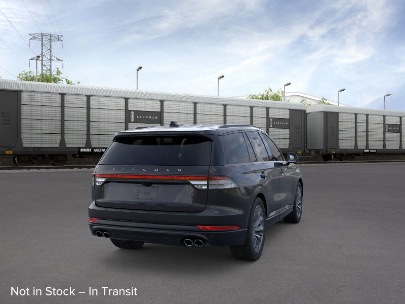 Thumbnail: 2025 Lincoln Aviator - 17