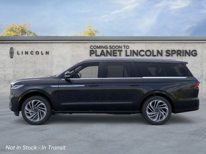 2025 Lincoln Navigator L Reserve photo 3