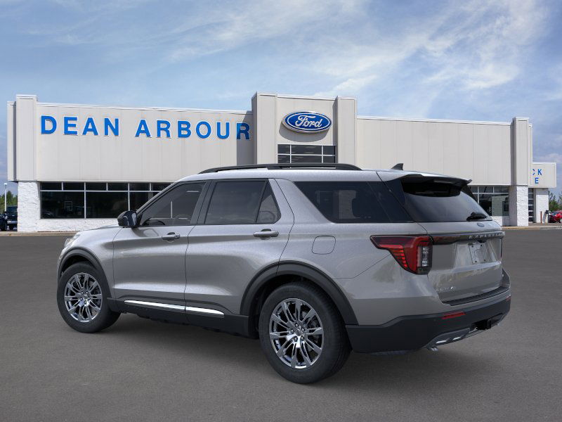 2025 Ford Explorer photo 3