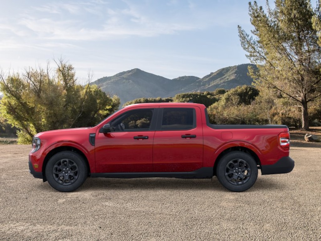 New 2025 Ford Maverick XLT TRUCK