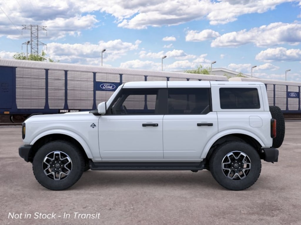 New 2026 Ford Bronco Outer Banks SUV