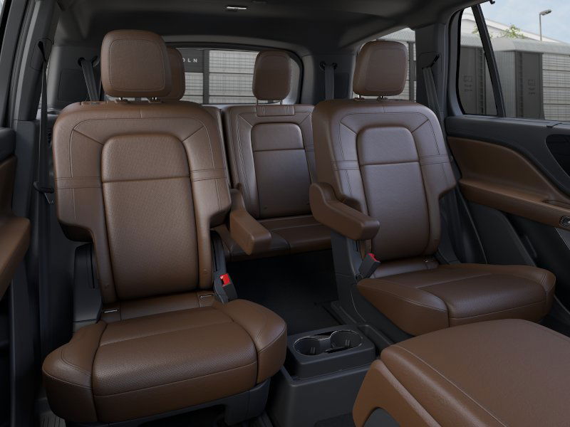 Thumbnail: 2026 Lincoln Aviator - 33