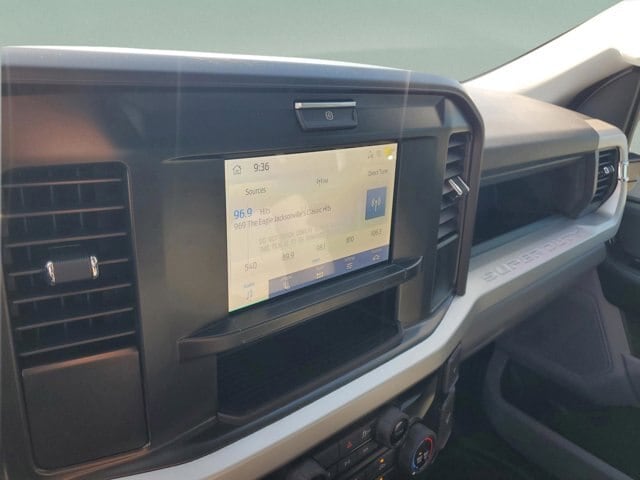 2025 Ford F-250 Super Duty XL - Photo 64