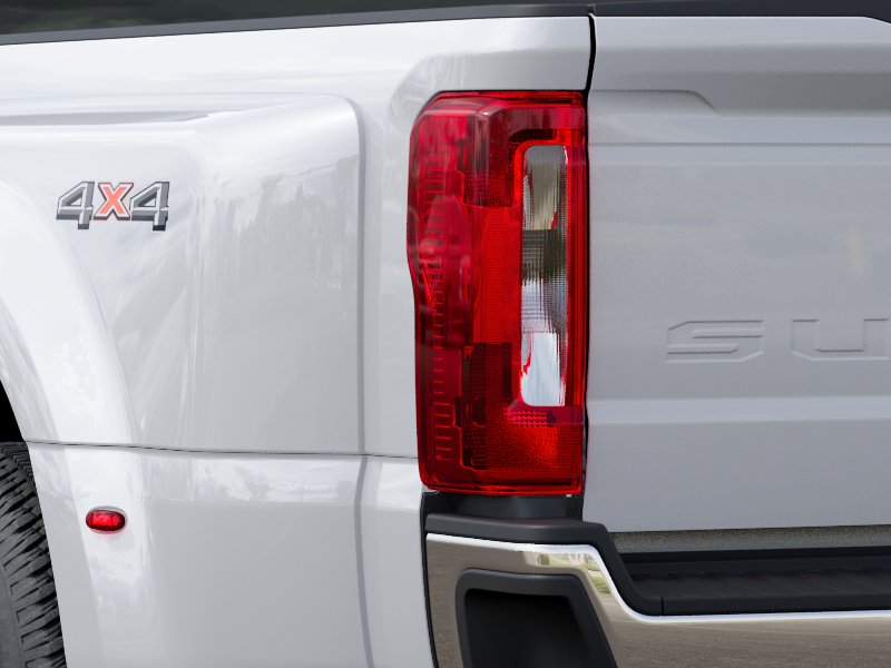 2027 Ford Super Duty photo 21 of 22