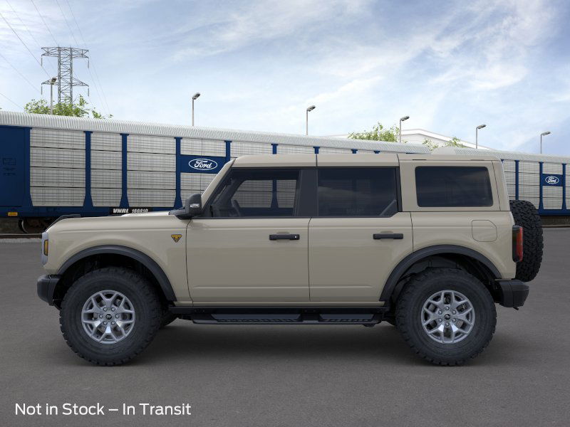 2025 Ford Bronco Badlands photo 3