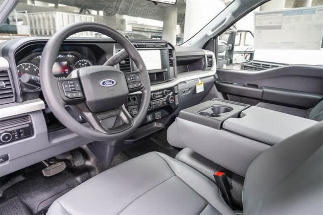 Thumbnail: 2024 Ford F-350 - 37