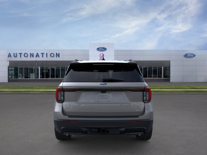 2026 Ford Explorer ST-Line - Photo 17