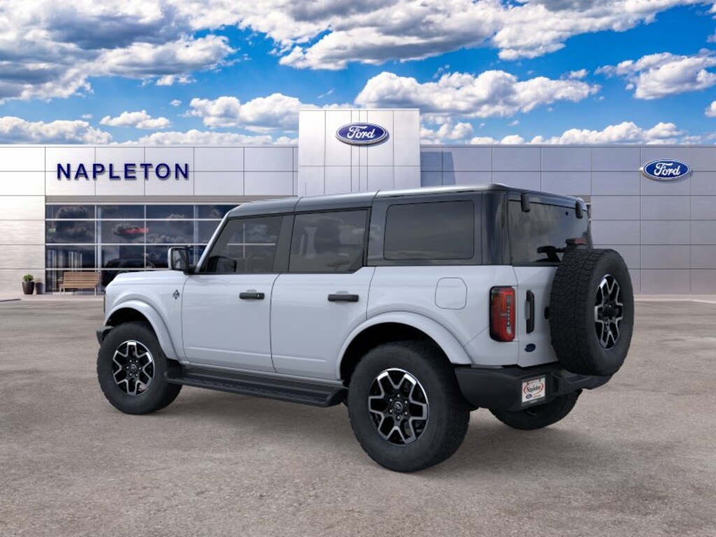 New 2026 Ford Bronco Outer Banks SUV