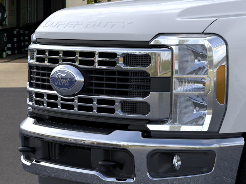 2025 Ford Super Duty F-350 DRW F-350 XL Truck Crew Cab 2025 Ford Super Duty F-350 DRW F-350 XL Truck Crew Cab