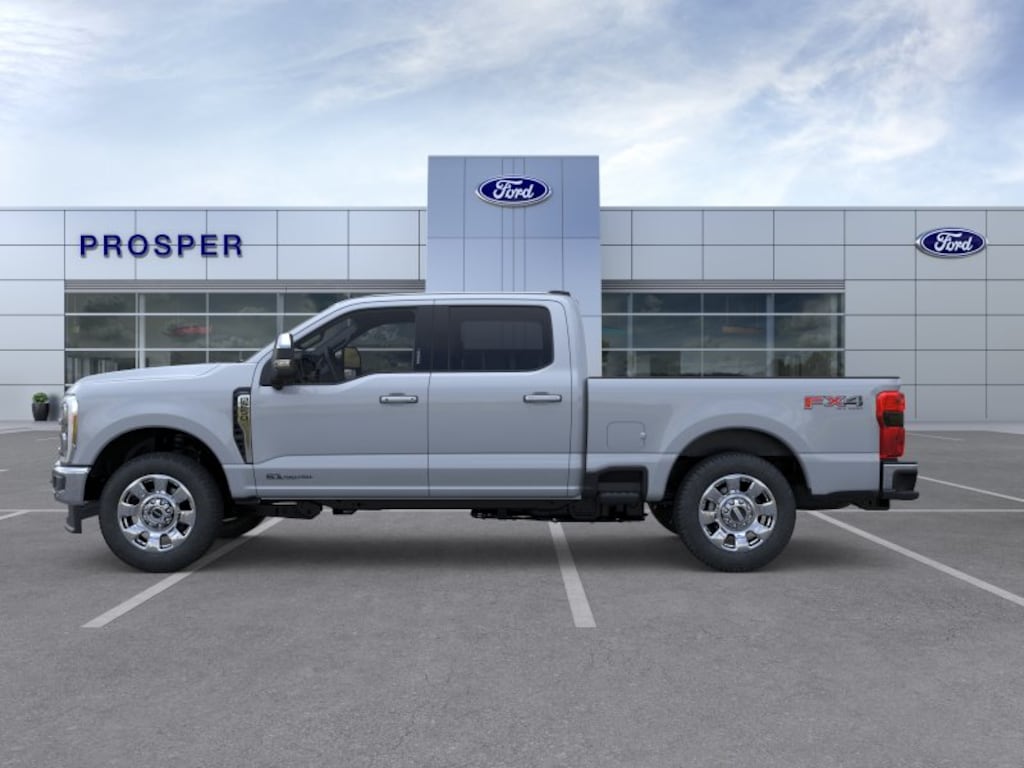 New 2026 Ford F-250SD Lariat Truck Crew Cab