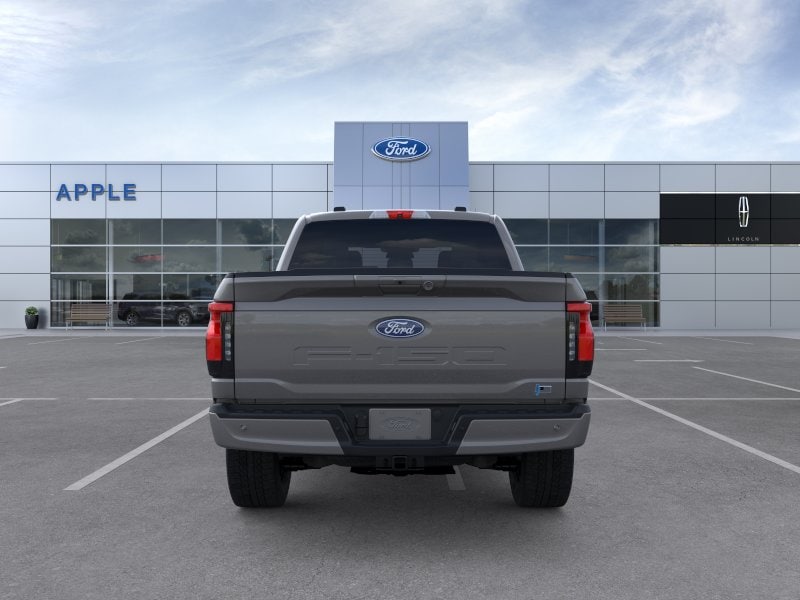 2025 Ford F-150 Lightning Flash - Photo 27