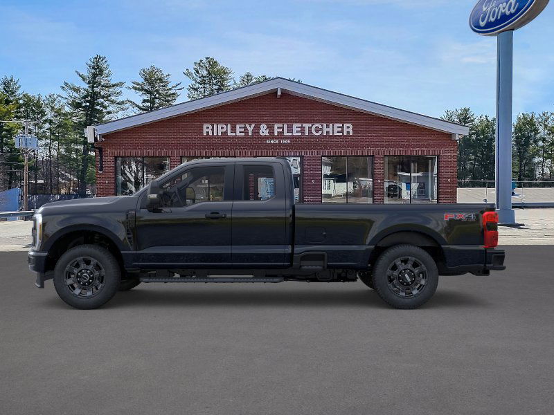 2025 Ford F-350 XL photo 3